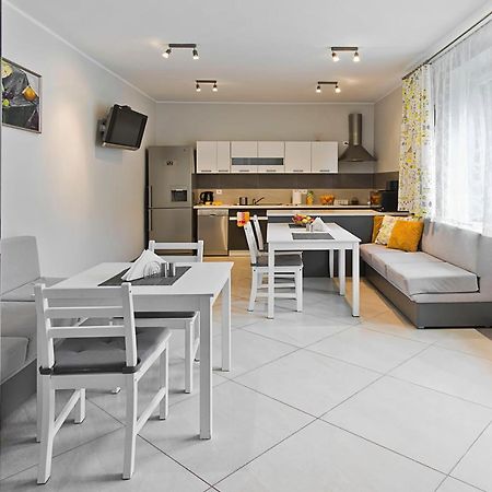Olkuska 107 A Bed & Breakfast Gdynia Exterior photo